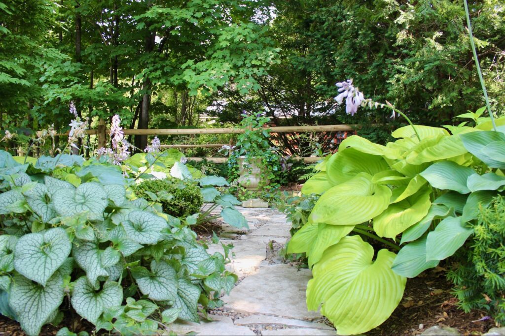 Garden design accents and water features Guelph and Caledon