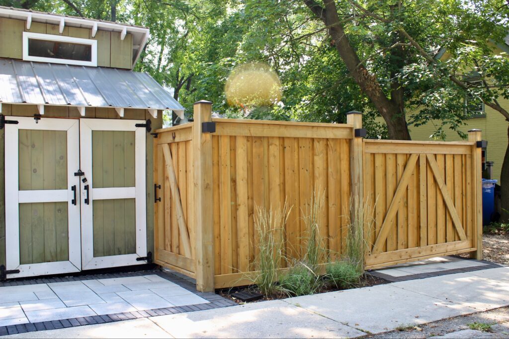 Wood fence craftmanship in Guelph, Georgetown, Waterloo